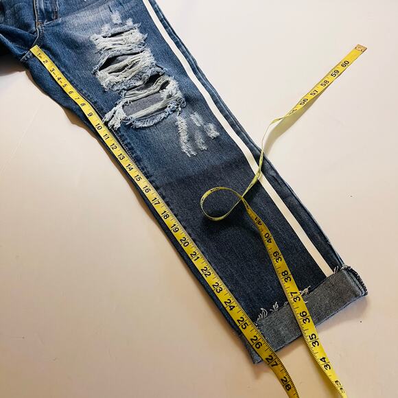 American Bazi Boyfriend Distressed High Rise Jeans Size Small NWT - Picture 7 of 8